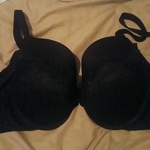 Bundle of 2 34 d bras